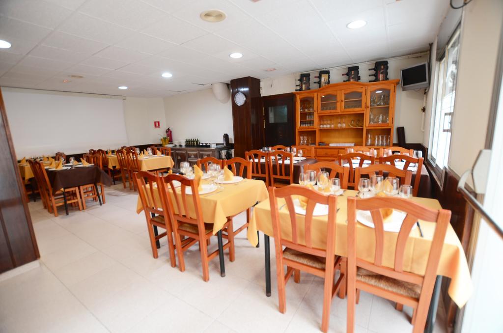 Hostal Los Manos Бланес Екстер'єр фото